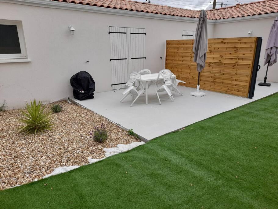 Ferienwohnung Le Logis De Gatseau Les Mathes Exterior foto